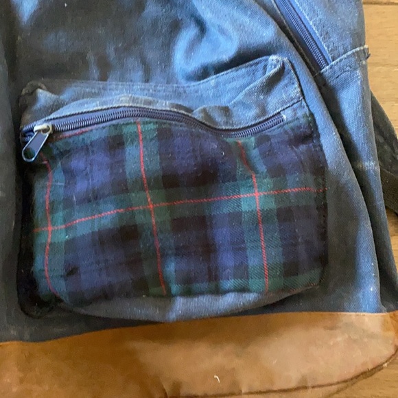 Backpack - Picture 2 of 3